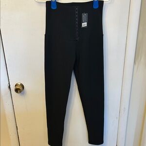 Nali Collection Women’s Pants Black Size Large/XL NWT